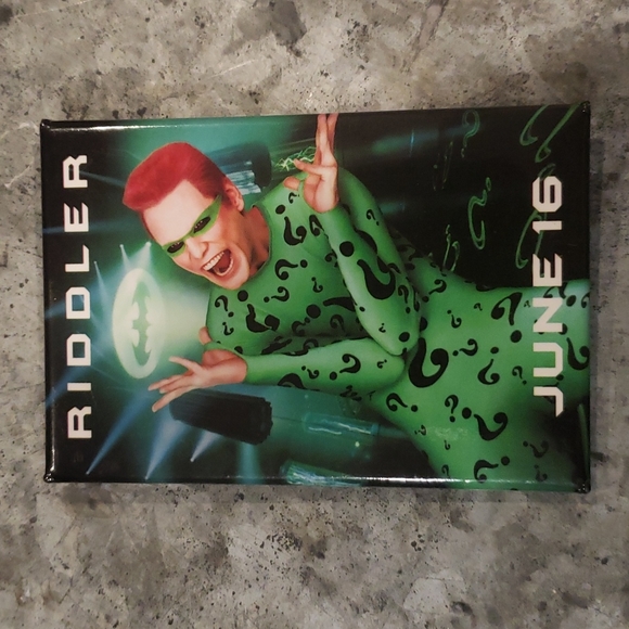 Batman 1989 Promo Set of Buttons - Picture 6 of 7